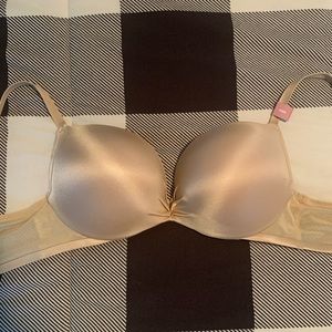 Cacique 32DD max boost plunge